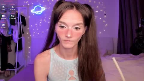 Snapshot of hottiesteverly chatting on November 2025 03:23:01 PM Jane online show from November 2025 03:23:01 PM