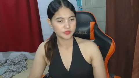 Snapshot of hottiqueeny chatting on December 2024 01:09:02 PM hottiqueeny online show from December 2024 01:09:02 PM