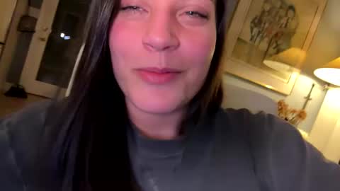 Snapshot of hottmay chatting on January 2025 12:34:02 AM --- Dana May online show from January 2025 12:34:02 AM