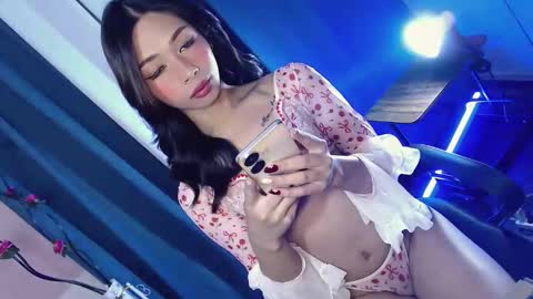 SCARLET online show from November 2025 09:35:01 PM