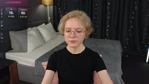 Kori online show from May 2026 03:45:02 AM