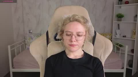 Kori online show from May 2026 12:30:02 AM