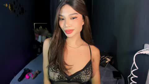 Hi i am Jane half vietnamese and half pinay and would like to meet good person here XOXO online show from May 2026 03:28:02 PM
