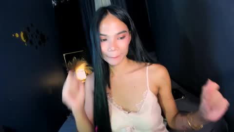Hi i am Jane half vietnamese and half pinay and would like to meet good person here XOXO online show from May 2026 01:57:16 AM