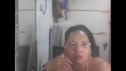 Snapshot of hottycrissy4u chatting on January 2026 03:28:01 PM hottycrissy4u online show from January 2026 03:28:01 PM