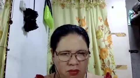 hottycrissy4u online show from June 2026 01:19:02 PM