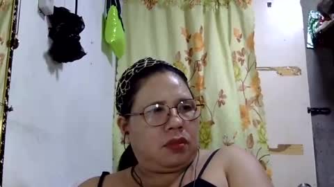 hottycrissy4u online show from June 2026 01:48:01 PM