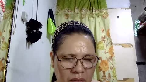 hottycrissy4u online show from June 2026 05:35:02 AM