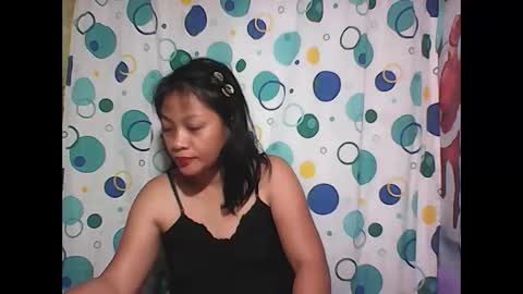 hottyelle1 online show from February 2026 09:00:01 PM