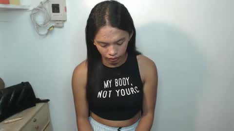 Snapshot of hotvalentina_ chatting on May 2026 02:50:01 AM Valentina3 online show from May 2026 02:50:01 AM