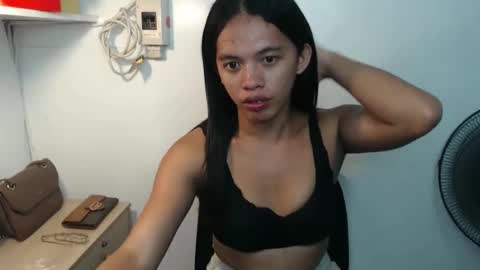 Snapshot of hotvalentina_ chatting on May 2026 11:04:01 AM Valentina3 online show from May 2026 11:04:01 AM