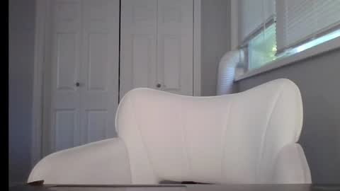 hotwifelili online show from July 2026 10:47:01 PM