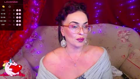 Hotzlata online show from February 2025 08:21:01 PM