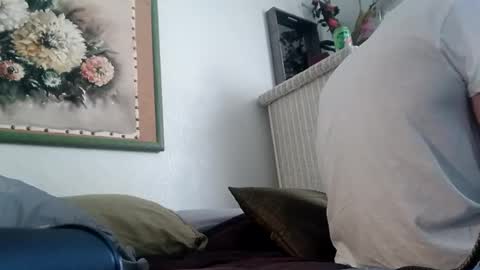 houndmefromhell online show from February 2025 09:58:02 PM