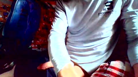 Snapshot of howbowdadareboy33 chatting on January 2025 07:08:01 PM ask me online show from January 2025 07:08:01 PM