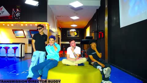 Snapshot of howents chatting on January 2025 01:08:01 AM HOWENTS online show from January 2025 01:08:01 AM