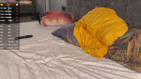 Elizabeth online show from February 2025 03:06:01 PM