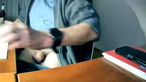 Snapshot of hpeter111 chatting on March 2025 07:54:02 PM Peter online show from March 2025 07:54:02 PM