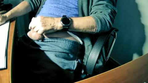 Peter online show from June 2026 08:19:02 PM