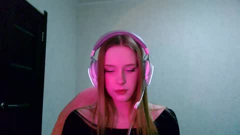 Snapshot of hrxxccvex chatting on March 2026 03:16:01 PM Hikki online show from March 2026 03:16:01 PM