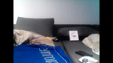 hubikush22 online show from February 2025 04:15:01 PM