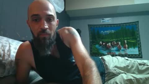 huckthefinn online show from April 2026 06:25:01 AM