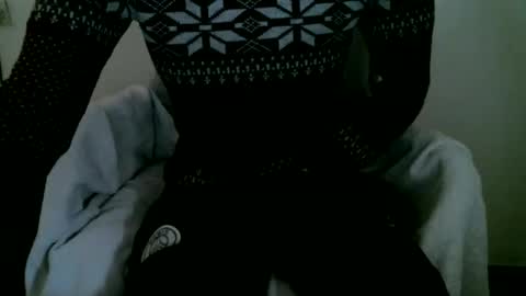 Snapshot of hug_me chatting on February 2026 03:55:01 PM Keanu online show from February 2026 03:55:01 PM