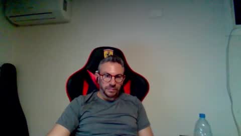 Snapshot of huge__cumshot chatting on March 2026 06:57:01 PM huge__cumshot online show from March 2026 06:57:01 PM