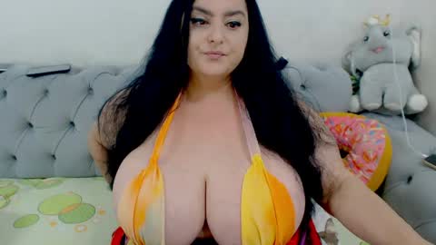 Erica online show from May 2026 09:11:02 PM