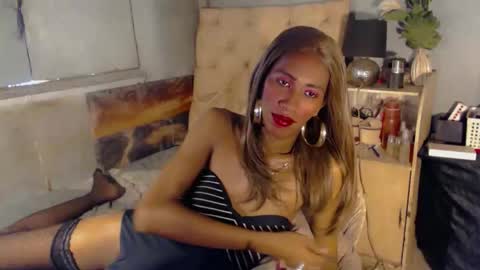 hugecock_caramel online show from June 2026 05:05:02 AM