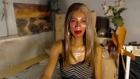hugecock_caramel online show from June 2026 09:07:02 PM