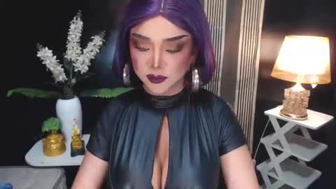 Snapshot of hugecockchristine chatting on May 2026 05:04:01 AM Christine online show from May 2026 05:04:01 AM