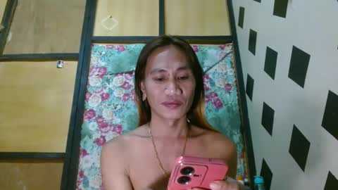 Snapshot of hugecockforyouxx chatting on February 2025 07:27:02 PM bella passwordshow 500tokens no time limit online show from February 2025 07:27:02 PM