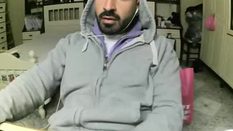 Snapshot of hugeveiny chatting on February 2025 04:26:02 PM hugeveiny online show from February 2025 04:26:02 PM