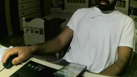 Snapshot of hugeveiny chatting on November 2025 07:47:01 AM hugeveiny online show from November 2025 07:47:01 AM