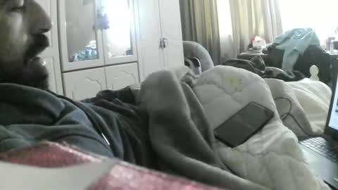 Snapshot of hugeveiny chatting on March 2026 07:25:01 AM hugeveiny online show from March 2026 07:25:01 AM