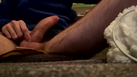 hugewhitecockboy online show from December 2025 07:41:01 PM