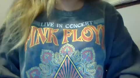 Snapshot of hugh_jannus chatting on January 2025 01:31:02 AM Raleigh Hugh Jannus online show from January 2025 01:31:02 AM