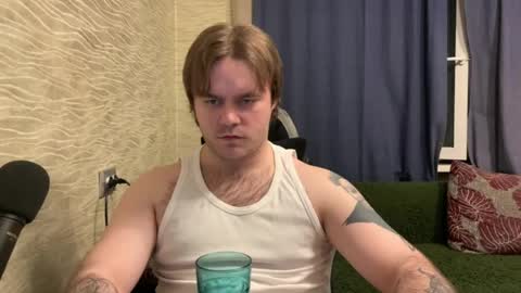 Hugo online show from April 2026 08:03:02 PM