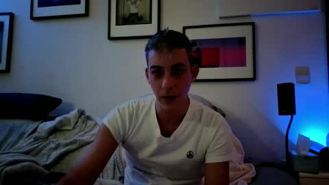 Hugo online show from February 2026 09:27:02 PM