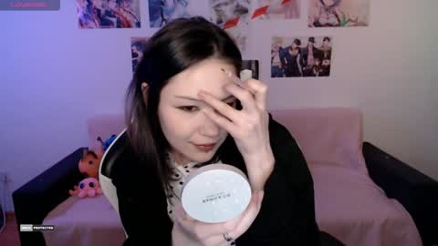 HugoMin online show from December 2024 04:22:02 AM