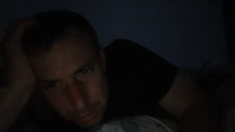 Snapshot of huhu7710 chatting on April 2026 08:35:02 PM huhu7710 online show from April 2026 08:35:02 PM