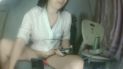 hujiajia520321431 online show from September 2025 10:26:01 PM