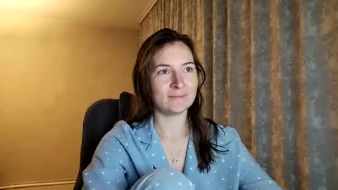 HumpyGrey online show from September 2025 05:02:01 PM