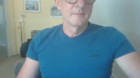 hundeleine online show from June 2026 07:43:01 AM