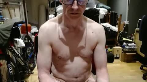 hung1mike online show from March 2026 10:21:02 PM