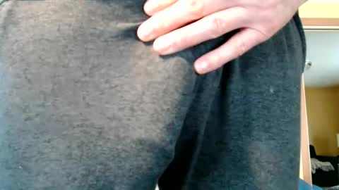 Big uncut cock dripping online show from July 2026 07:07:01 PM