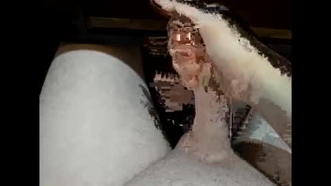 Snapshot of hung_mac0 chatting on February 2026 02:45:01 PM hung_mac0 online show from February 2026 02:45:01 PM