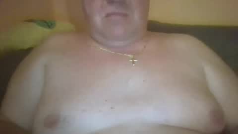 vastagfasz magyar apuci online show from May 2026 07:53:02 PM