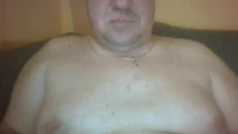 vastagfasz magyar apuci online show from June 2026 09:46:01 PM